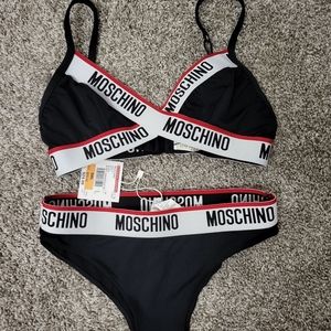 Moschino sport lingerie set Bra/Panties
